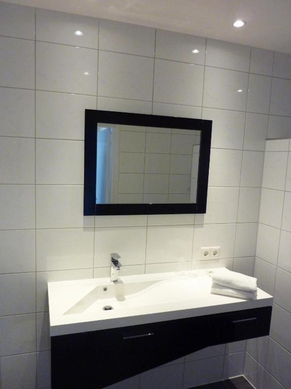 Hotel De Beukelaer Roggel Szoba fotó