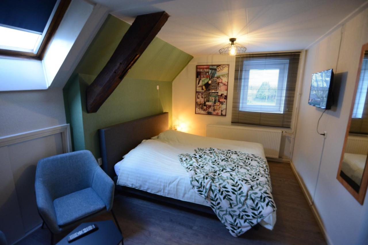 Hotel De Beukelaer Roggel Kültér fotó